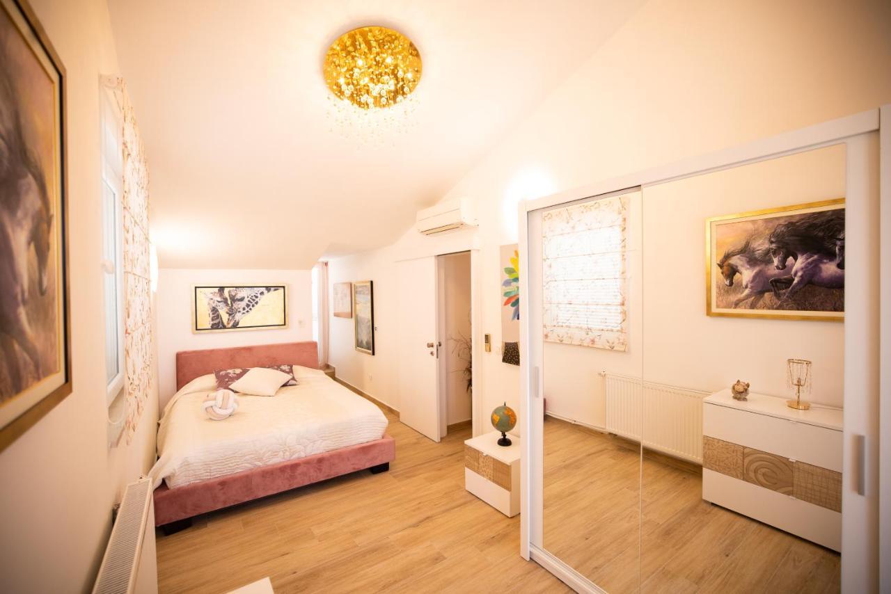 Appartamento Tirkizni Val Zara Esterno foto